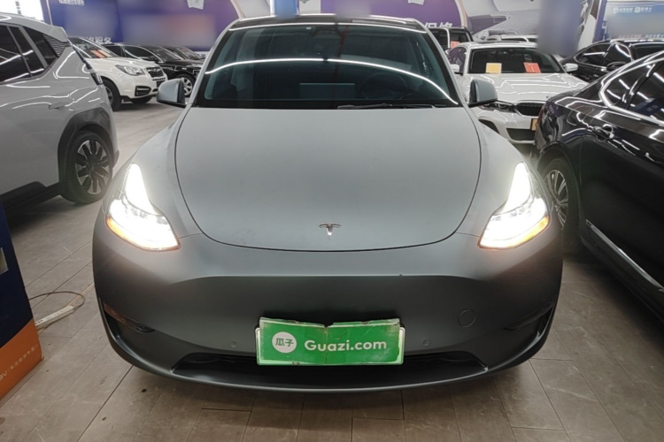 Tesla Model Y 2022 #3 Tesla Model Y 2022 car image #3