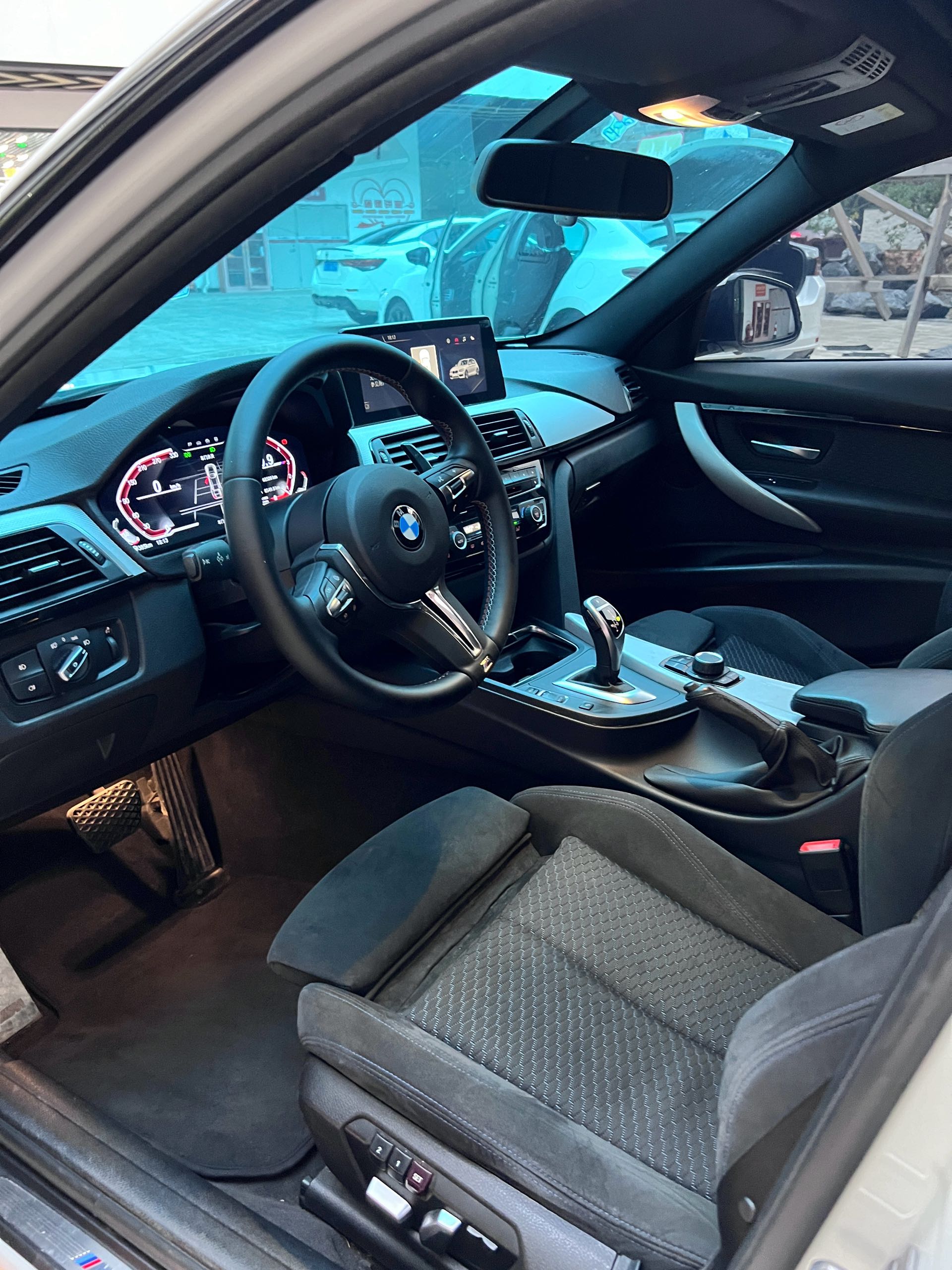 BMW 3 Series 2016 #4 BMW 3 Series 2016 car image #4