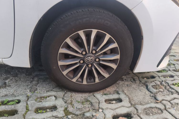 Toyota Corolla 2019 car image #9