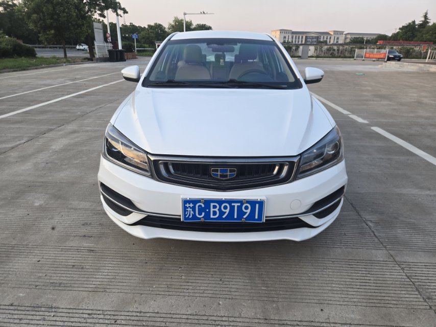 GEELY Emgrand 2019 #3 GEELY Emgrand 2019 صورة سيارة #3