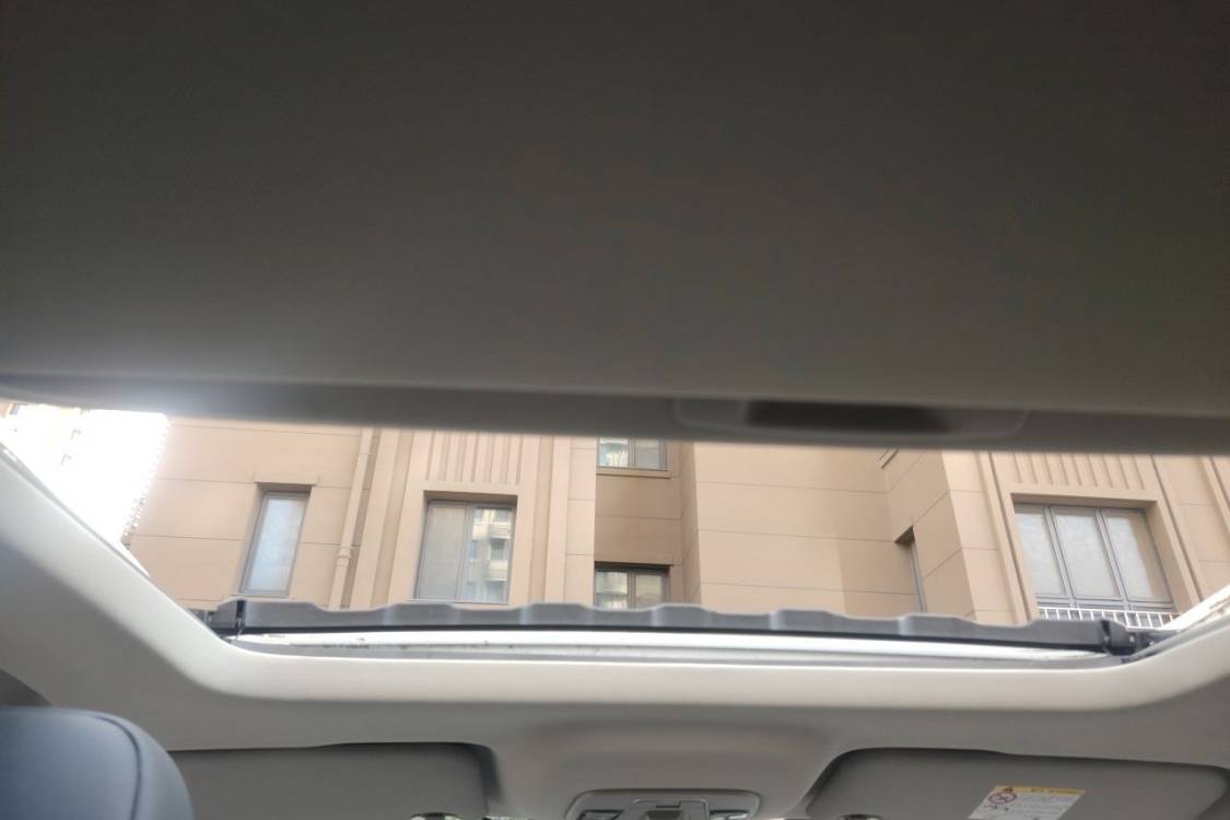 GEELY Coolray 2020 #20 GEELY Coolray 2020 car image #20