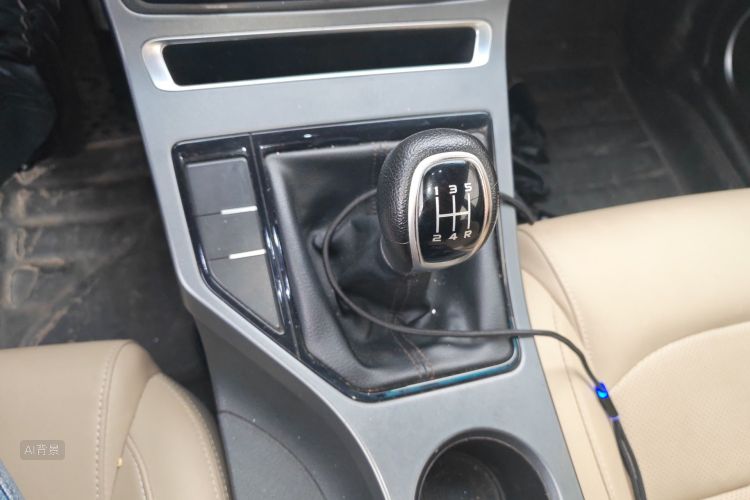 GEELY Emgrand 2018 изображение автомобиля #16