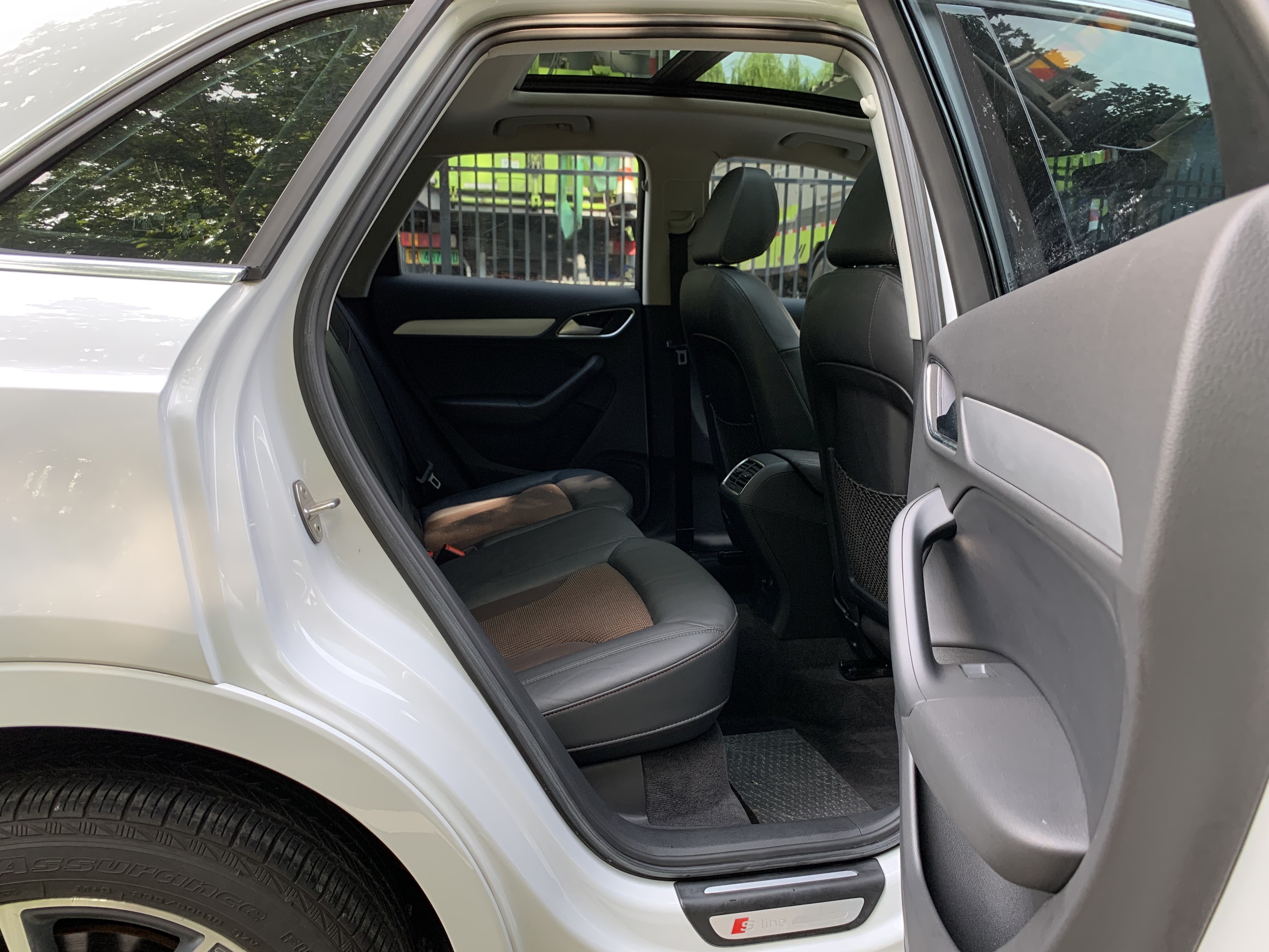 2019 immagine di auto #12