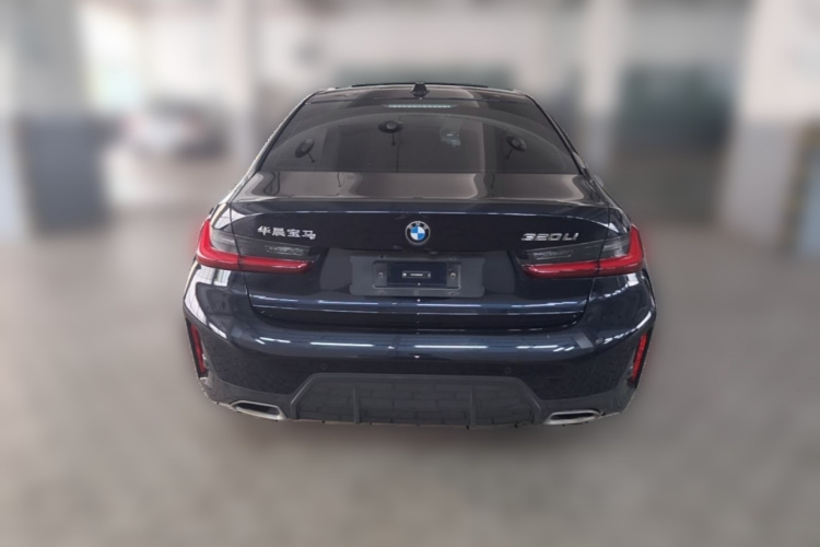 BMW 3 Series 2024 #6 BMW 3 Series 2024 car image #6