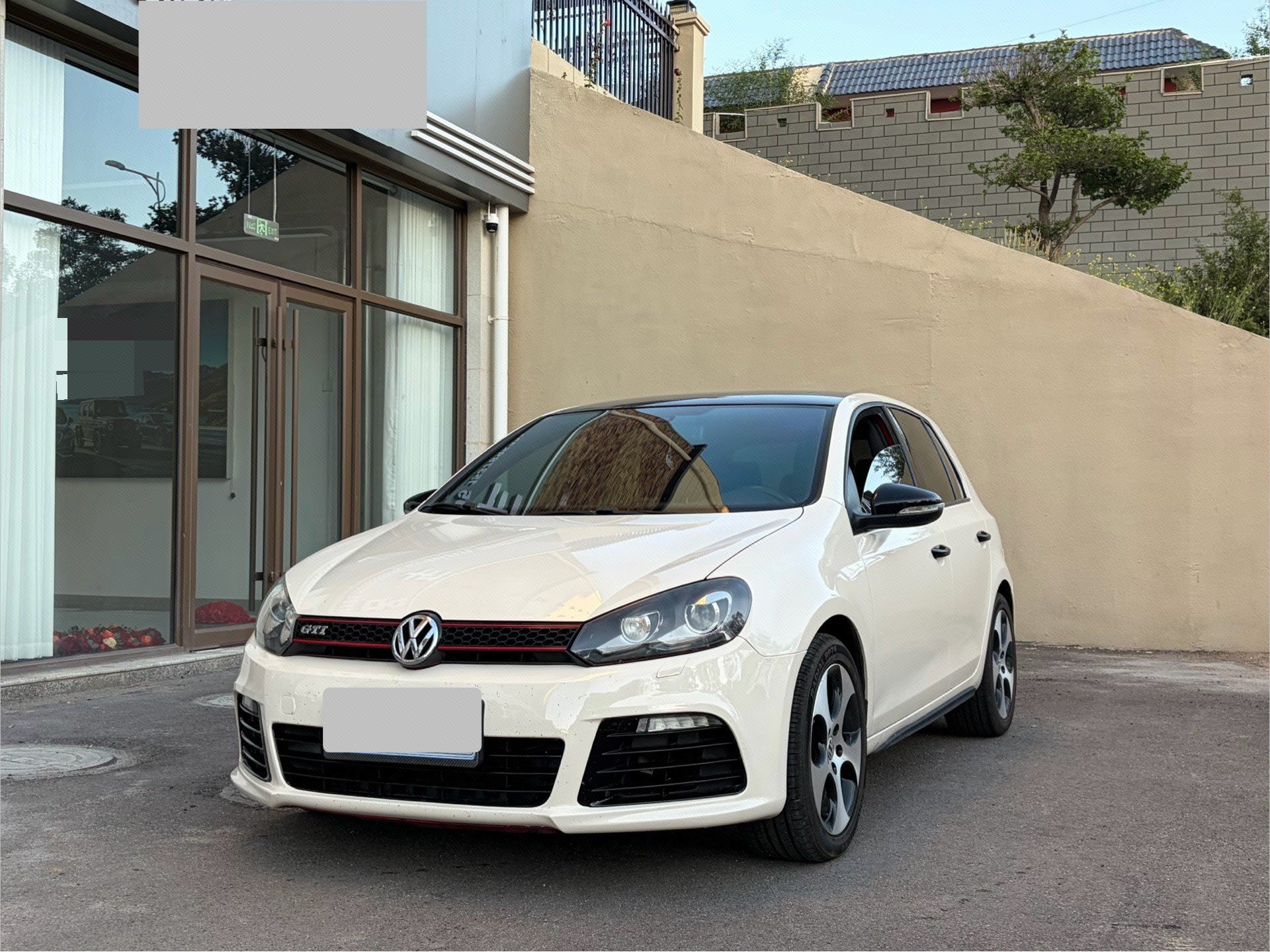 Volkswagen GolfGTI 2013 car image 