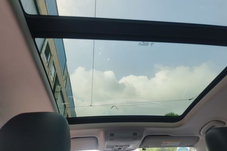 Volkswagen Tharu 2020 car image #20