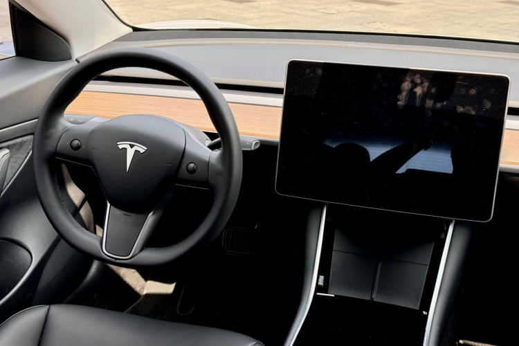 Tesla Model 3 2020 #11 Tesla Model 3 2020 car image #11