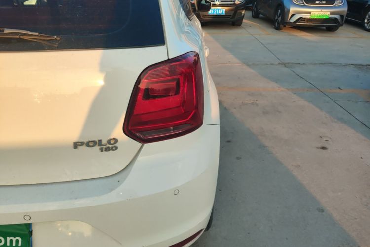 Volkswagen Polo 2015 #8 Volkswagen Polo 2015 car image #8