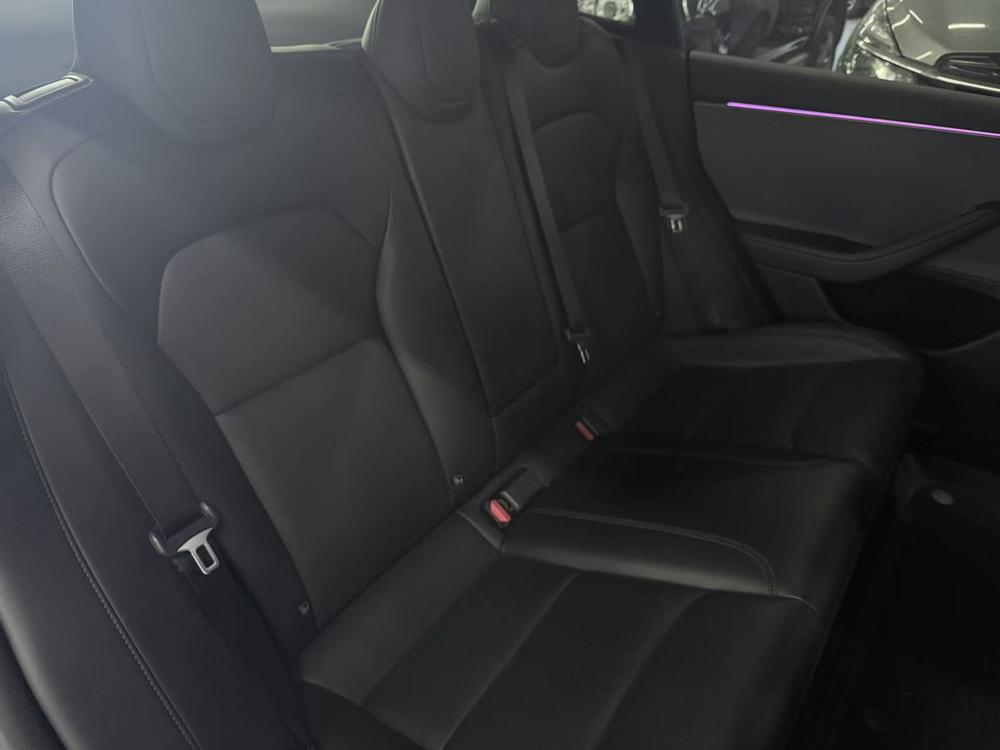 Tesla Model 3 2025 car image #12