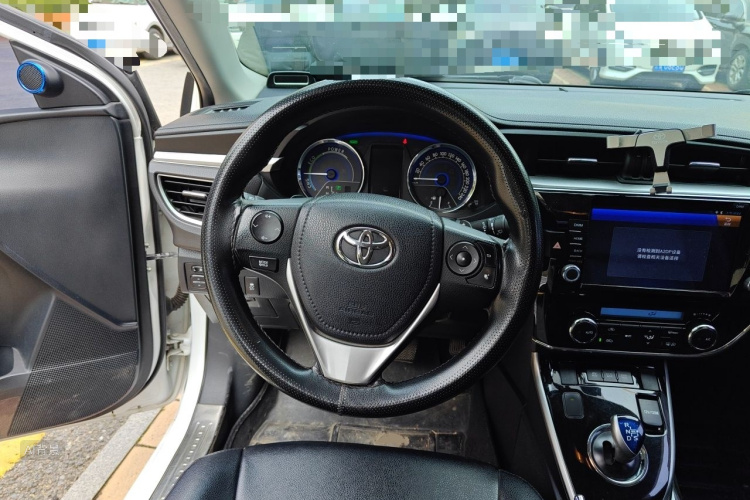 Toyota Corolla 2017 #12 Toyota Corolla 2017 car image #12