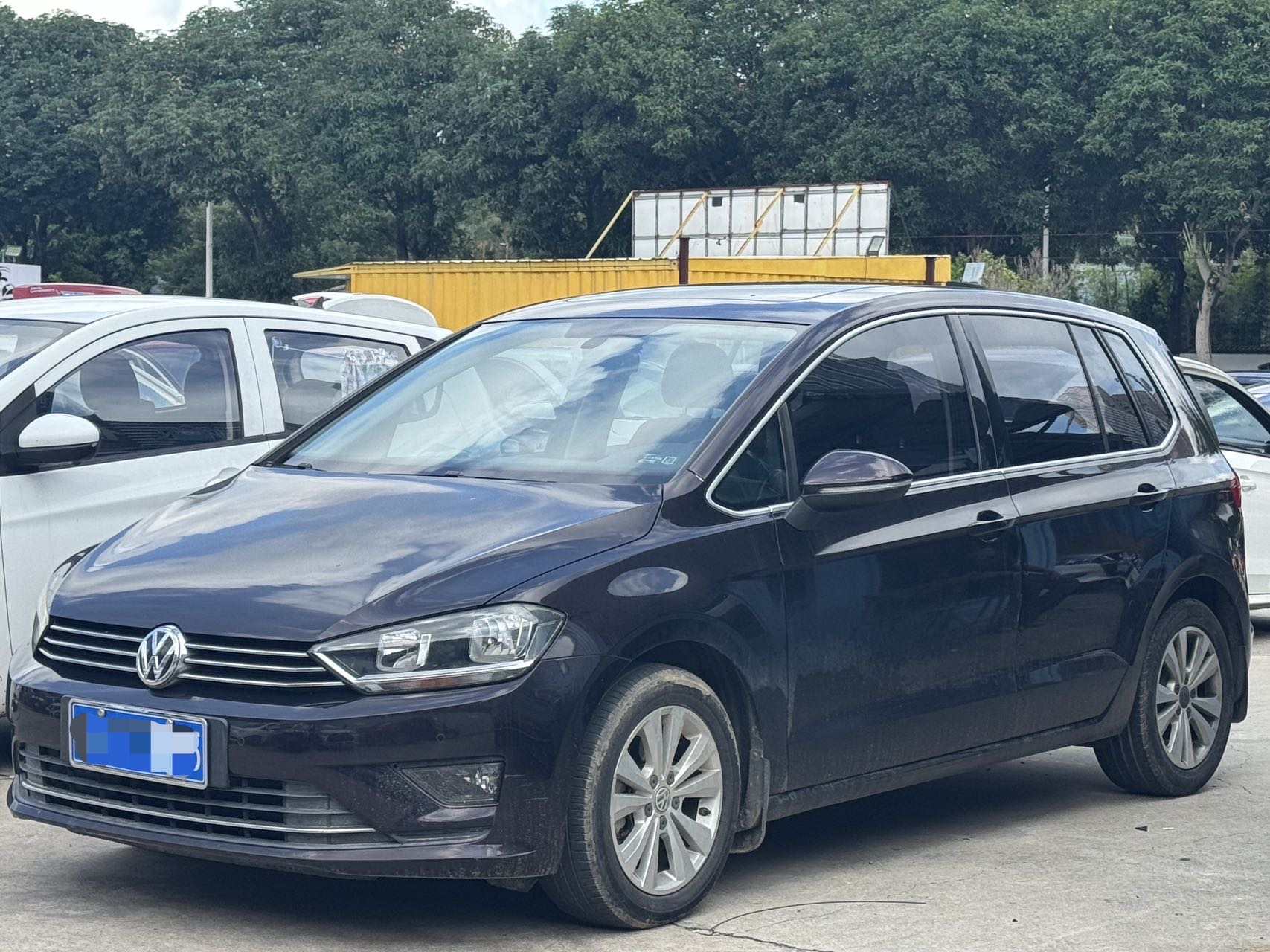 2016 car image 
