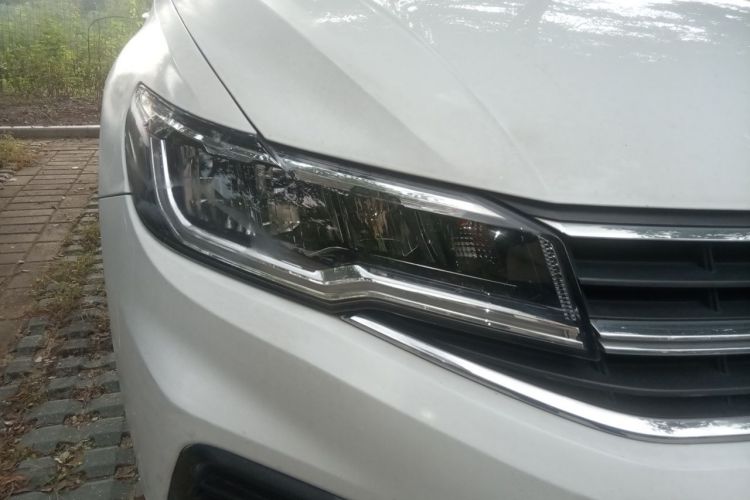 Volkswagen Bora 2022 car image #8
