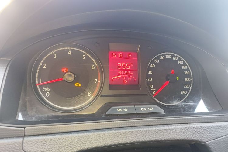 Volkswagen Santana 2023 car image #12