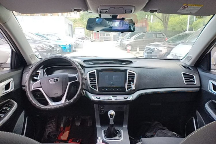 GEELY Vision X6 2021 صورة سيارة #10