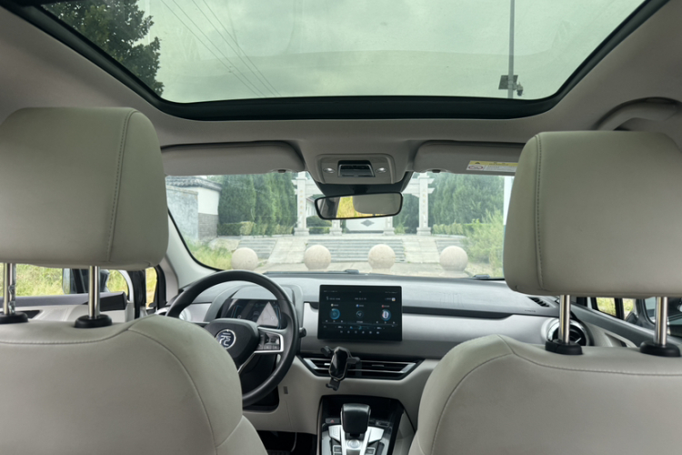 BYD Yuan Pro 2021 #16 BYD Yuan Pro 2021 car image #16