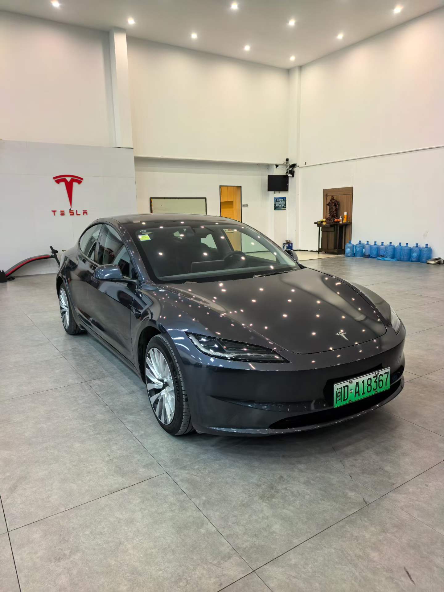 Tesla Model 3 2024 #2 Tesla Model 3 2024 car image #2