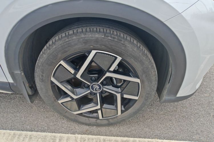 BYD Yuan Plus 2022 #9 BYD Yuan Plus 2022 изображение автомобиля #9