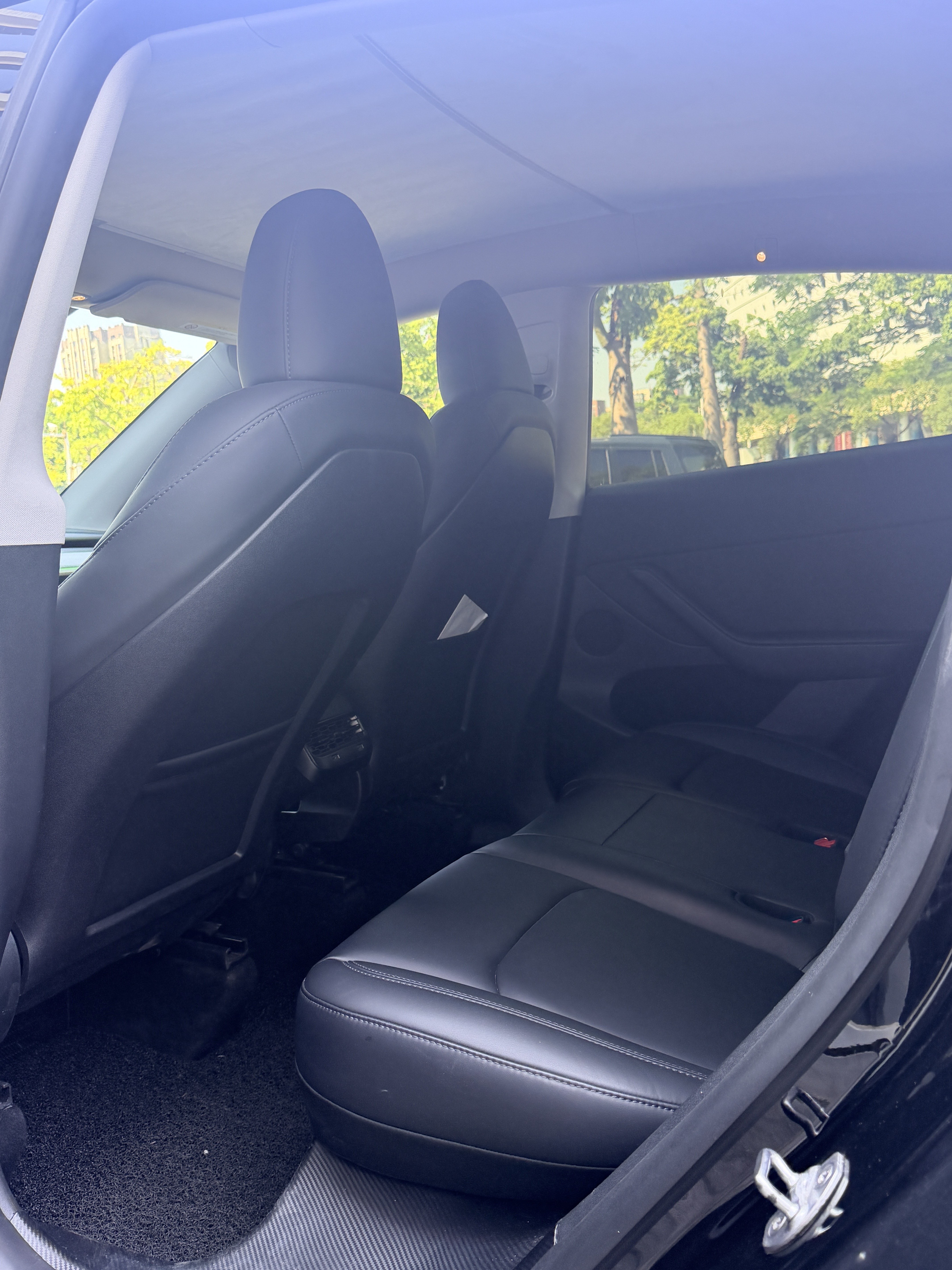 Tesla Model Y 2023 #7 Tesla Model Y 2023 immagine di auto #7