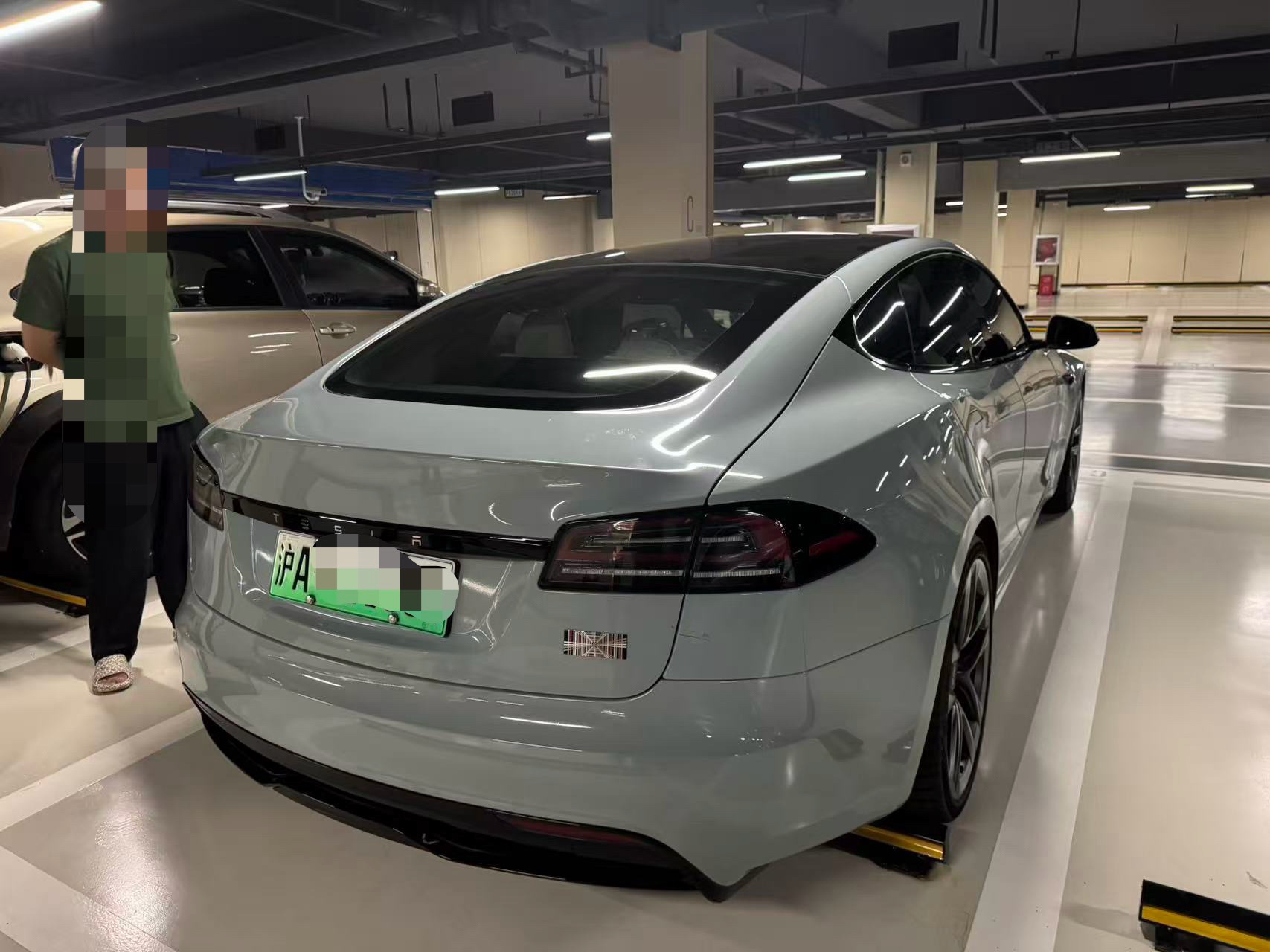 Tesla Model S 2023 #8 Tesla Model S 2023 car image #8