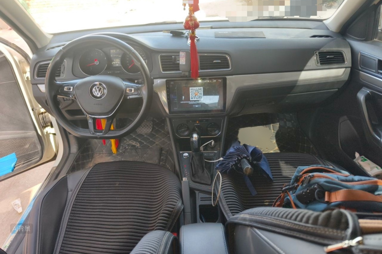 Volkswagen Lavida 2017 car image #11