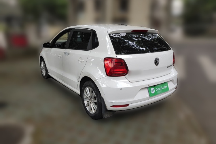 Volkswagen Polo 2015 #5 Volkswagen Polo 2015 car image #5