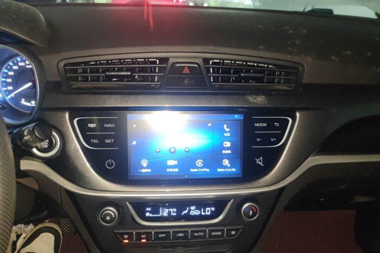 GEELY Emgrand 2017 #15 GEELY Emgrand 2017 car image #15