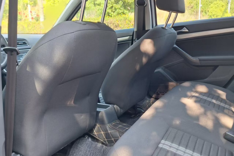 Volkswagen Lavida 2020 car image #16