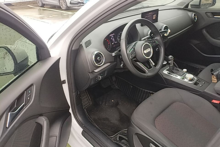 Audi A3 2020 car image #16