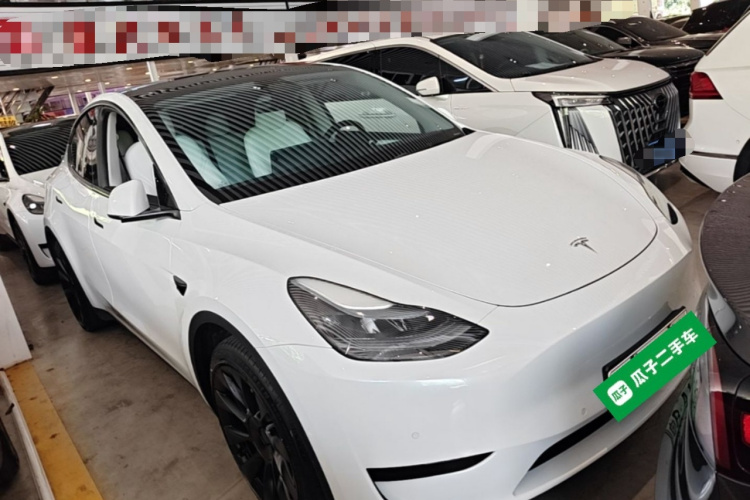 Tesla Model Y 2023 #4 Tesla Model Y 2023 immagine di auto #4
