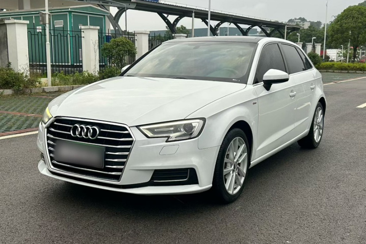 Audi A3 2020 car image #2