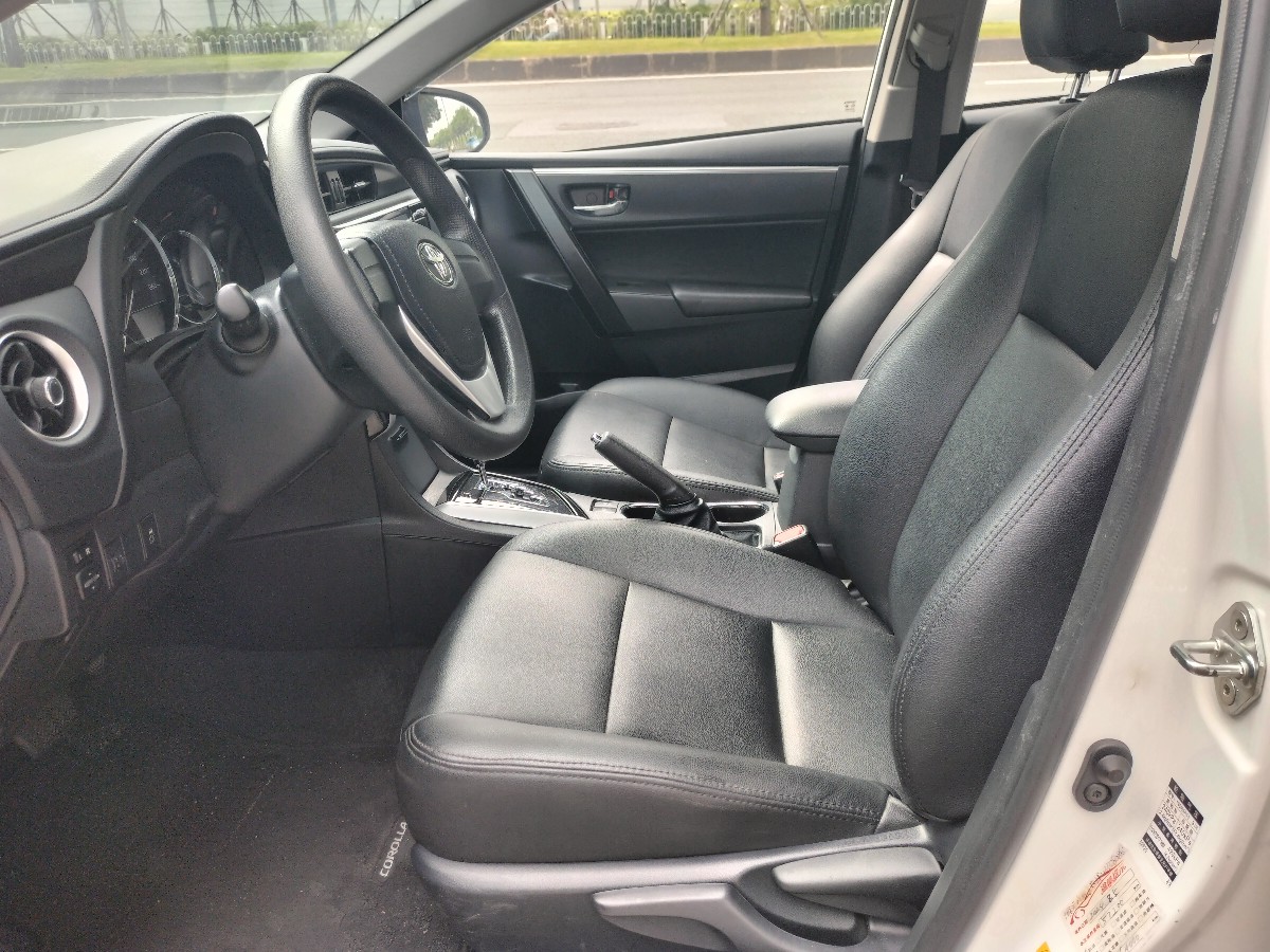 Toyota Corolla 2018 car image #6