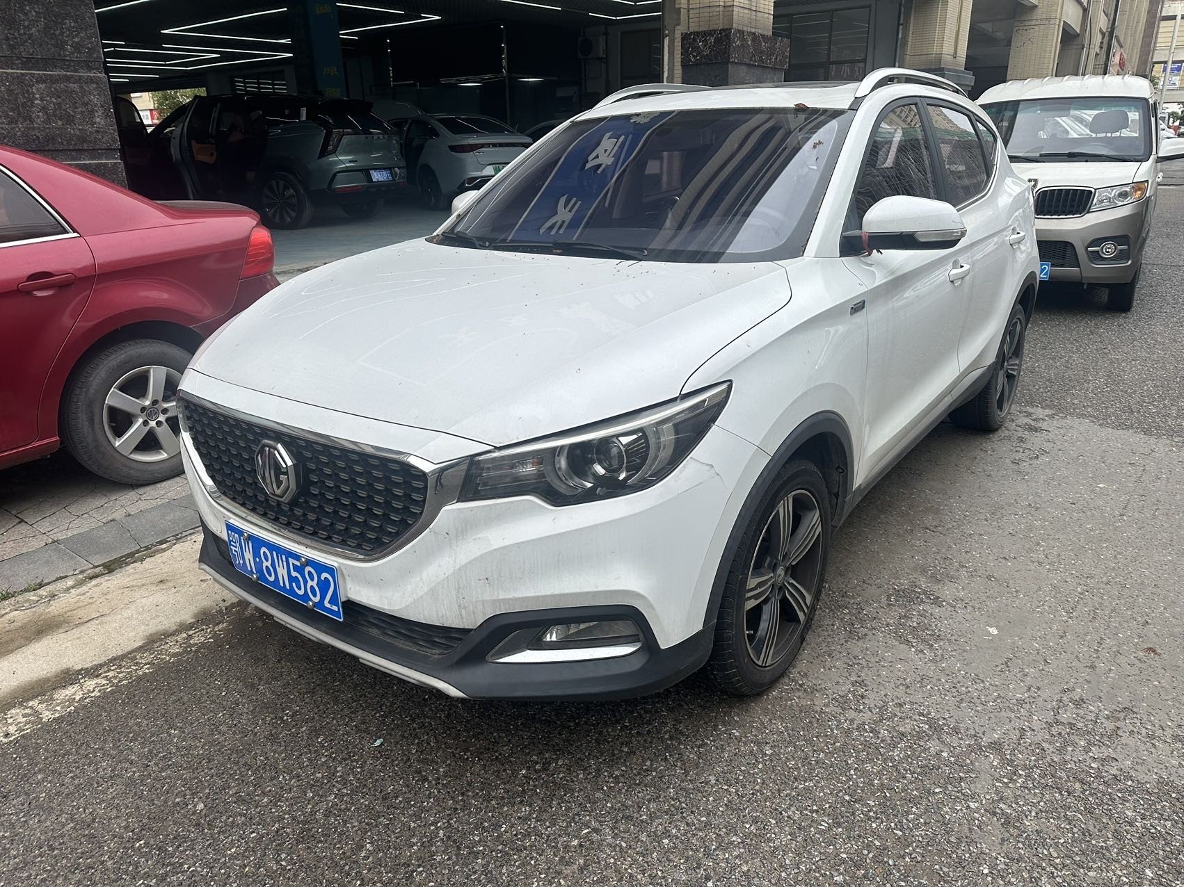 MG ZS 2019 car image 