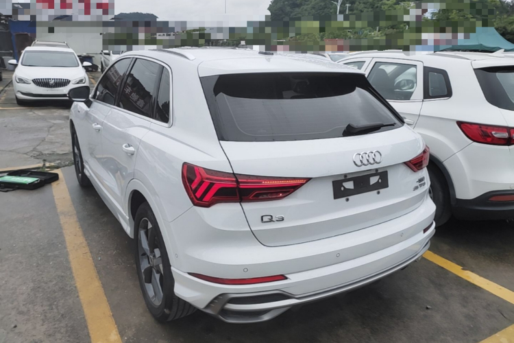 Audi Q3 2022 #5 Audi Q3 2022 car image #5