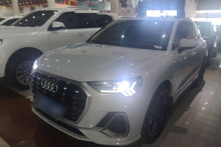 Audi Q3 2020 #2 Audi Q3 2020 car image #2