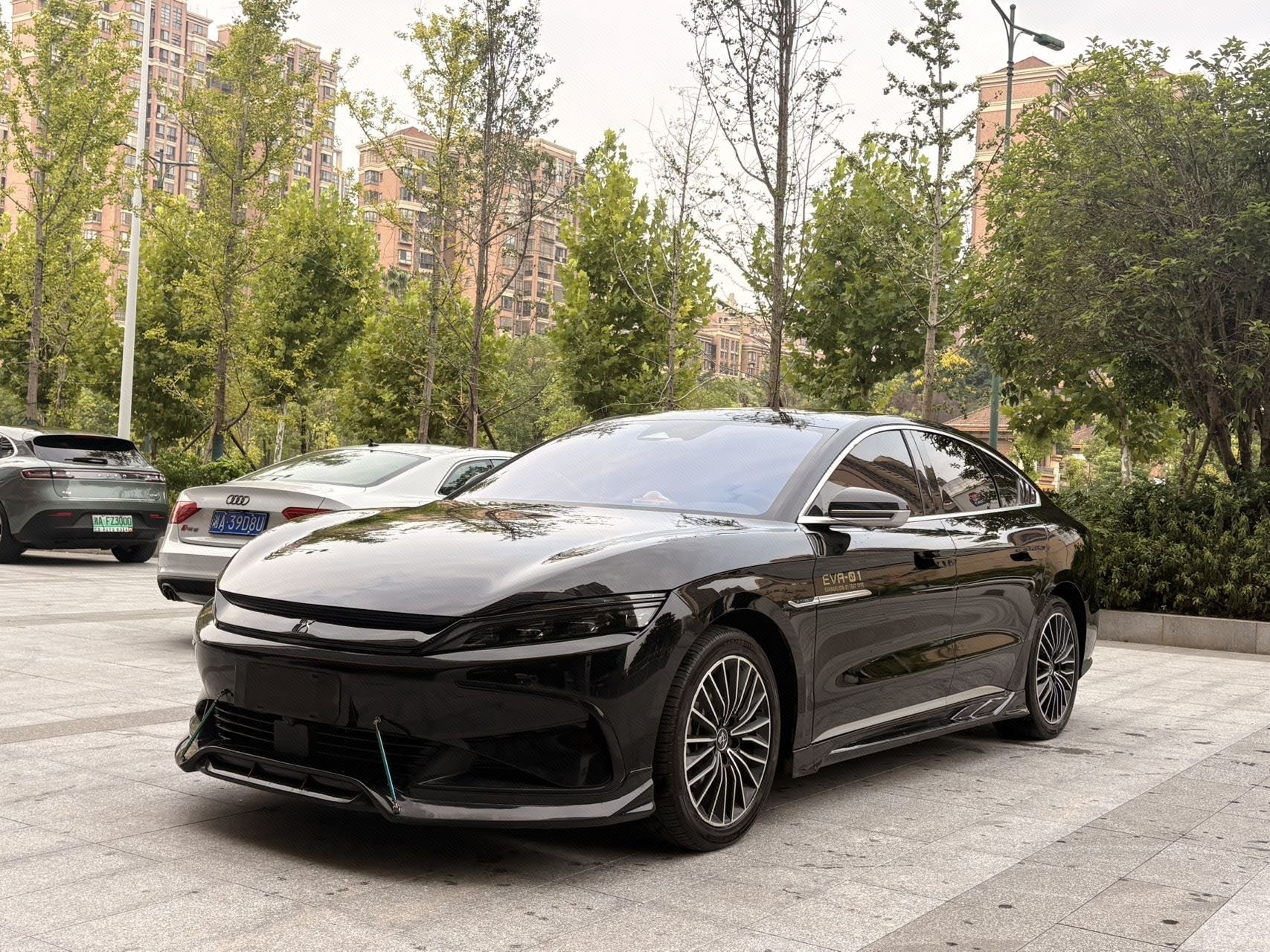 BYD Han 2023 car image 