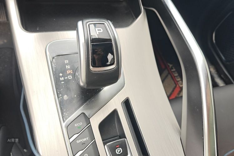 GEELY Coolray 2019 #16 GEELY Coolray 2019 car image #16