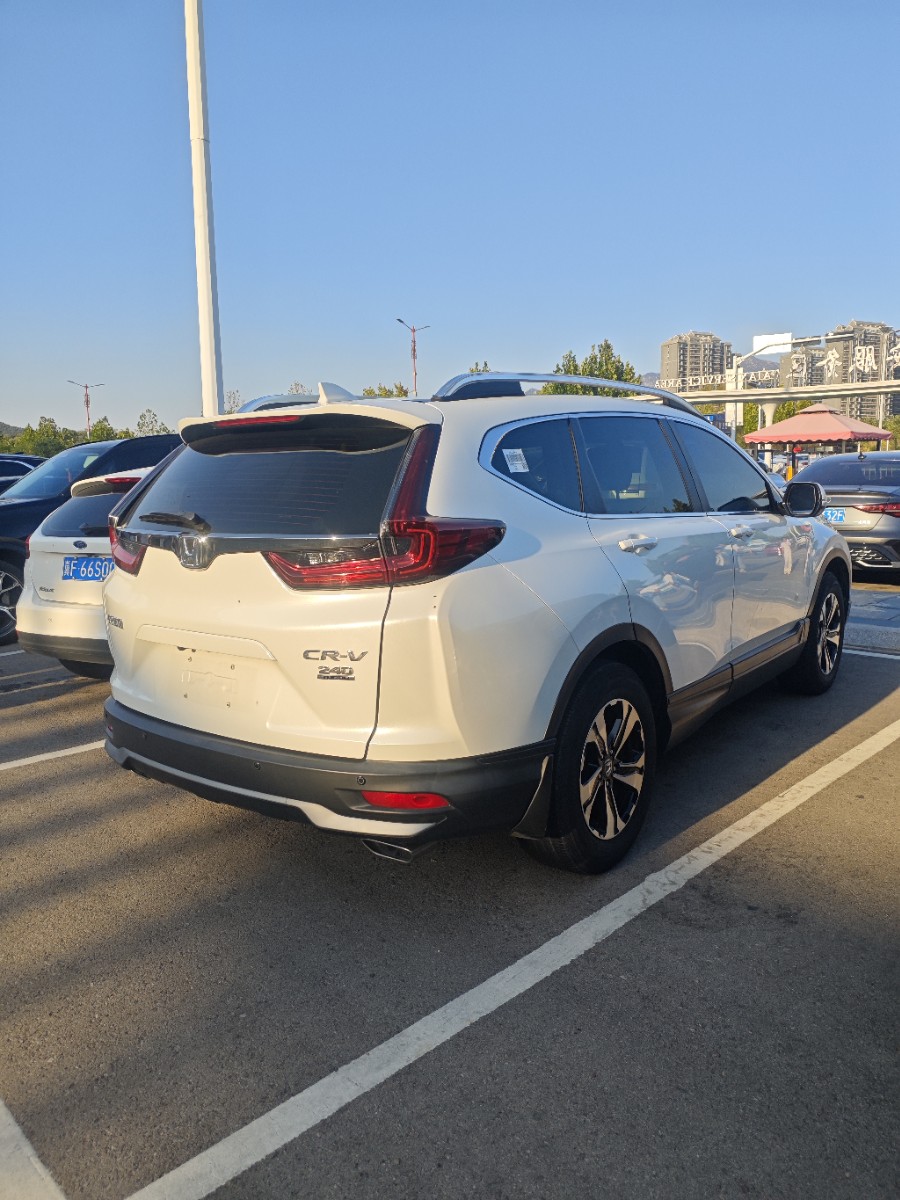 Honda CR-V 2022 #2 Honda CR-V 2022 car image #2