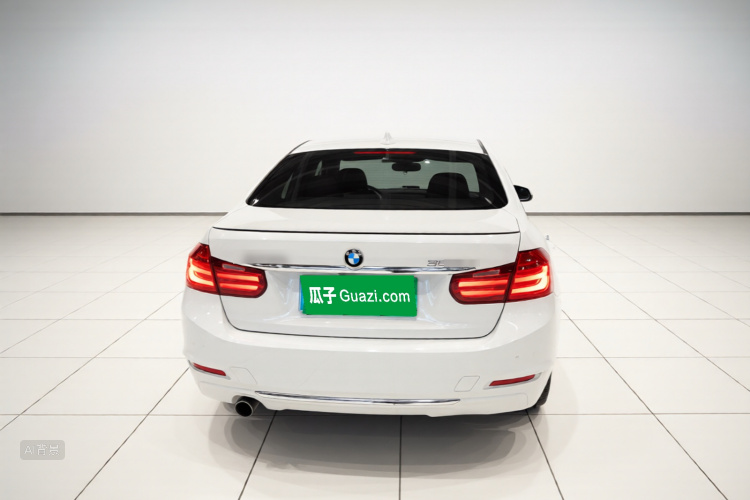 BMW 3 Series 2015 #4 BMW 3 Series 2015 car image #4