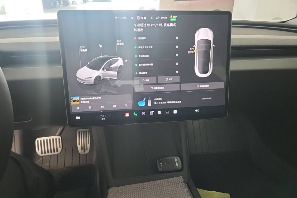 Tesla Model 3 2025 #28 Tesla Model 3 2025 car image #28