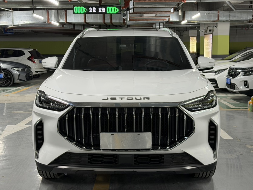 Jetour X70 PLUS 2023 #2 Jetour X70 PLUS 2023 car image #2