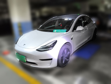 Tesla Model 3 2020 car image 
