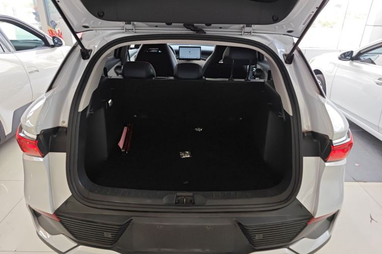 BYD Yuan Plus 2022 صورة سيارة #19