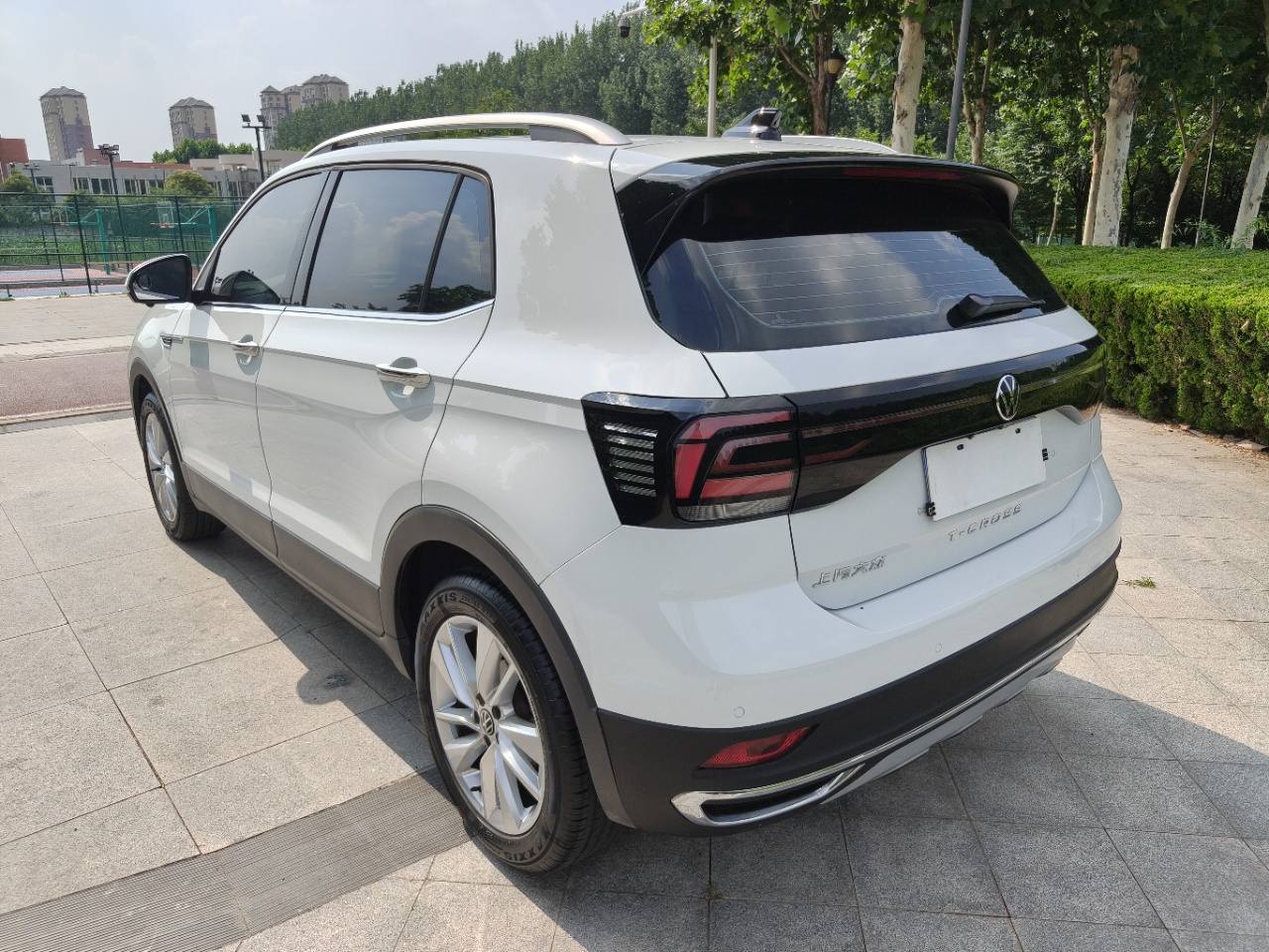 Volkswagen T-Cross 2023 #6 Volkswagen T-Cross 2023 car image #6