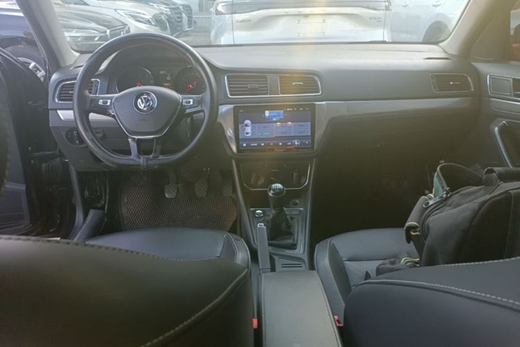 Volkswagen Lavida 2019 car image #10