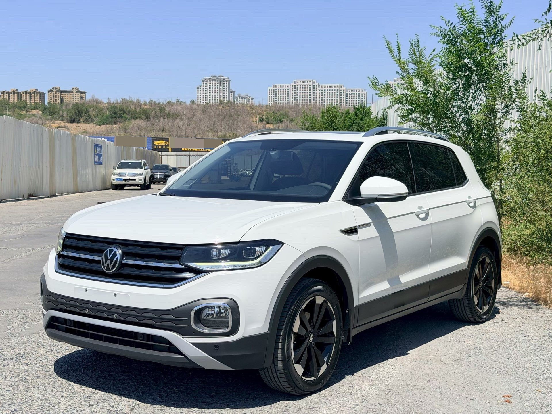 Volkswagen Tacqua 2021 car image 