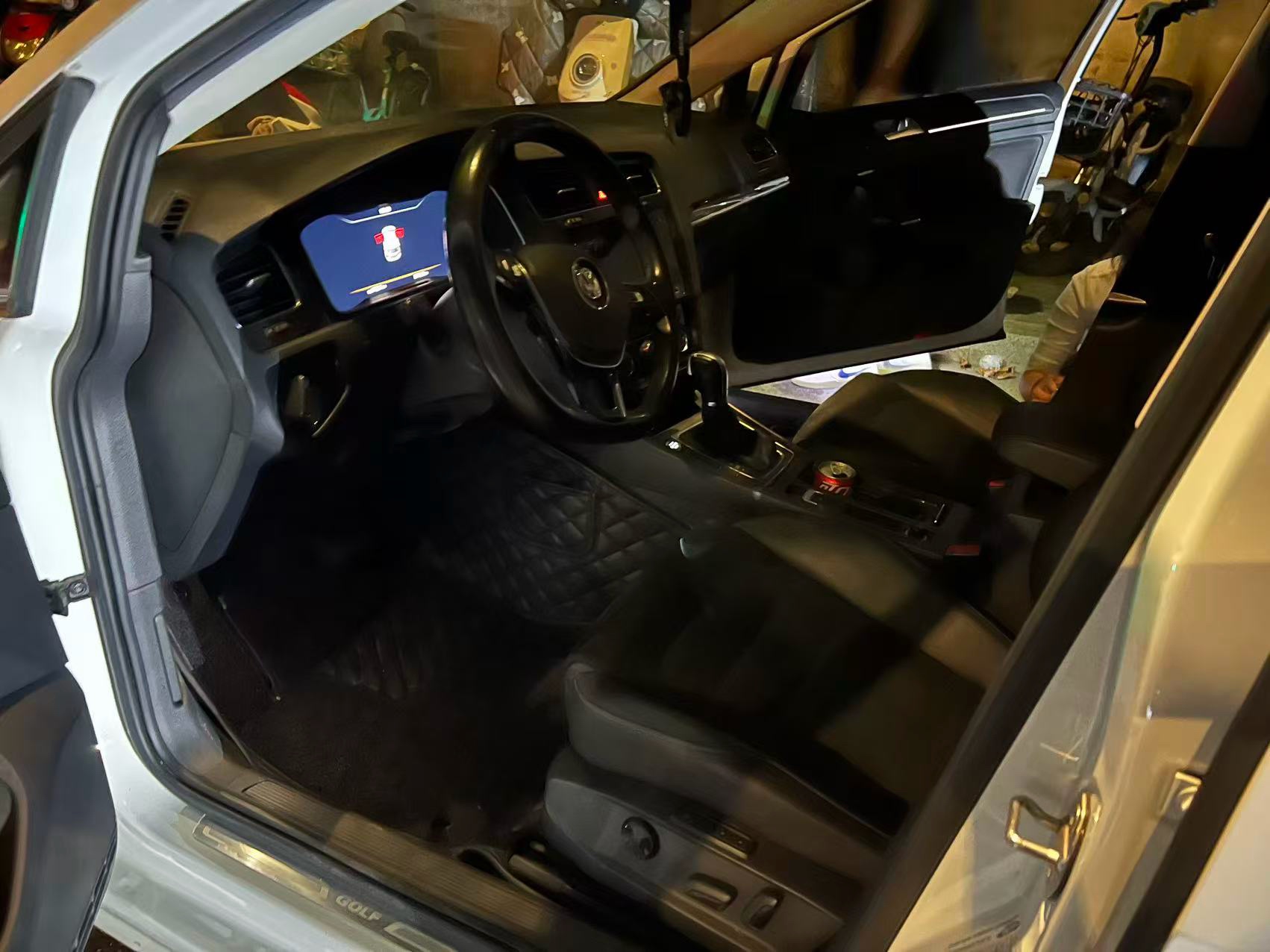2020 imagen de coche #2