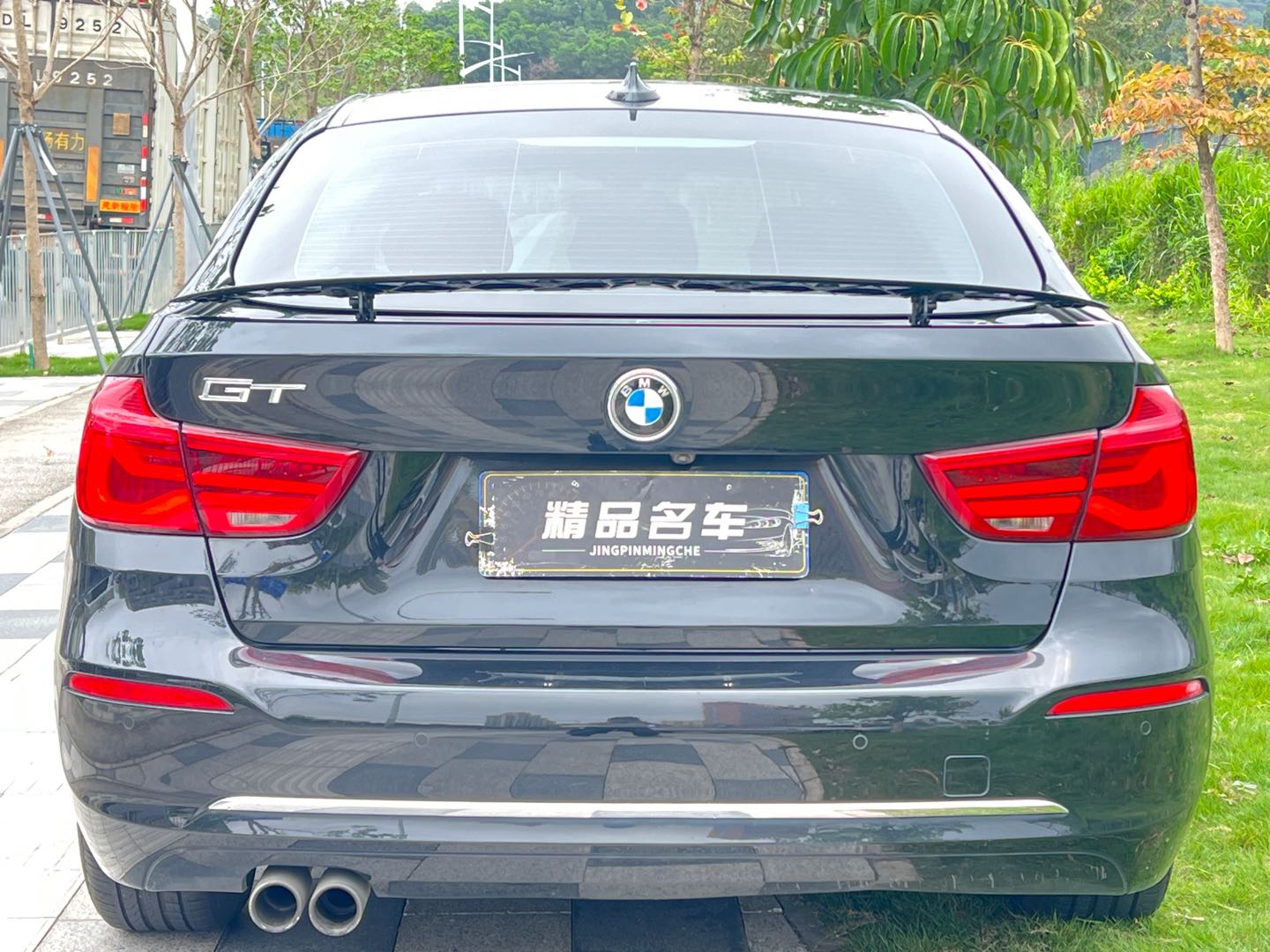 BMW 3 Series GT 2019 #17 BMW 3 Series GT 2019 car image #17