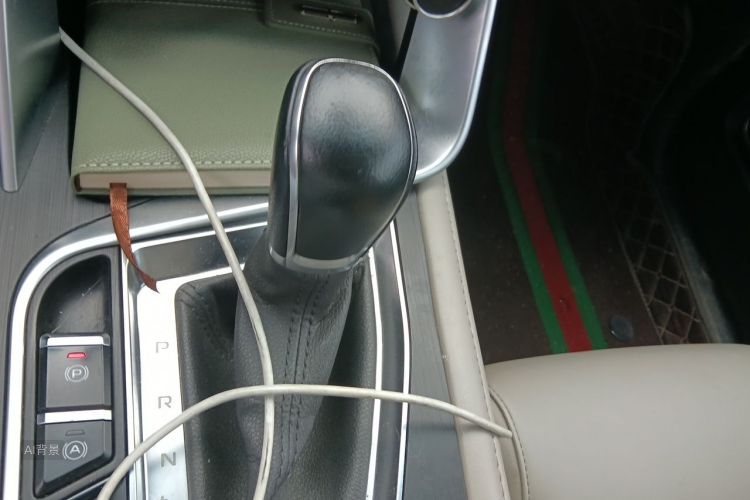 GEELY Binray 2018 car image #16