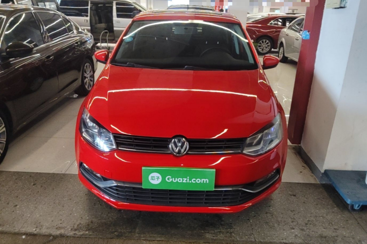 Volkswagen Polo 2016 car image #3