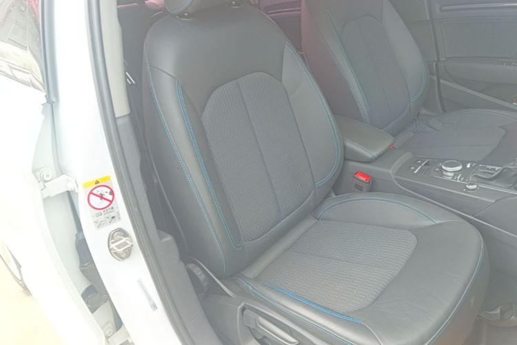 Audi A3 2017 car image #24